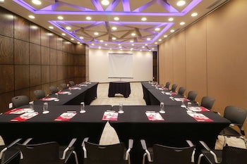 Crowne Plaza Leon, An Ihg Hotel