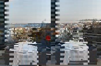 Tomtom Suites - Special Class