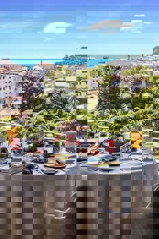 Tomtom Suites - Special Class