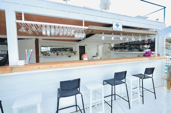 Club Capa Hotel