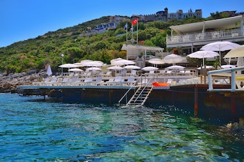 Club Capa Hotel