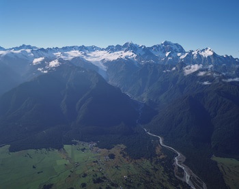 Distinction Fox Glacier Te Weheka Boutique Hotel