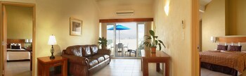 Comfort Inn Puerto Vallarta Golfside & Marina