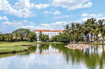 Comfort Inn Puerto Vallarta Golfside & Marina