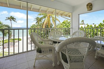 Aqua Bay Club Condos