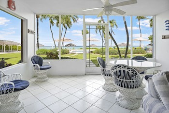 Aqua Bay Club Condos