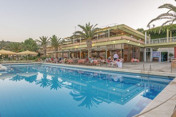 Golden Sand Hotel fotoğrafı