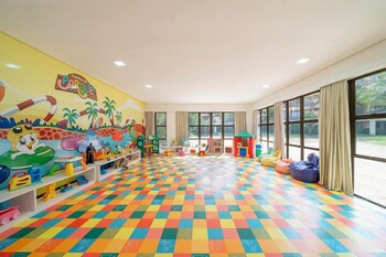 Beach Park Suites Resort