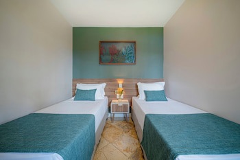 Beach Park Suites Resort