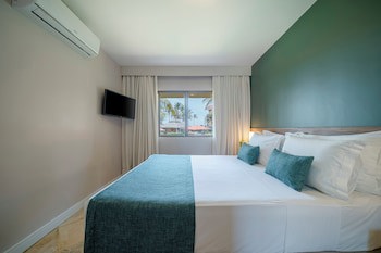 Beach Park Suites Resort