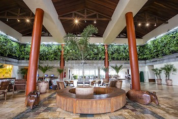 Beach Park Suites Resort
