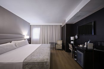 Catalonia Rigoletto Hotel