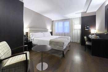 Catalonia Rigoletto Hotel