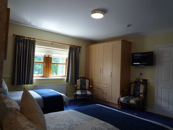 Avlon House Bed & Breakfast