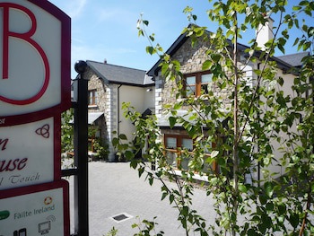 Avlon House Bed & Breakfast