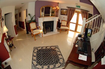 Avlon House Bed & Breakfast