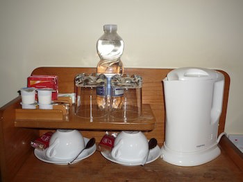 Avlon House Bed & Breakfast