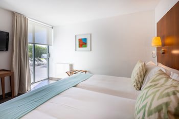 Bom Sucesso Resort
