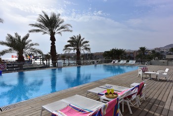 Astral Maris Hotel
