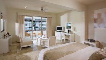 Grand Riviera Princess - All Inclusive