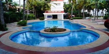 Green Coconut Resort