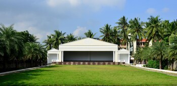 Green Coconut Resort
