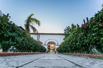 Hotel Playa De Cortes