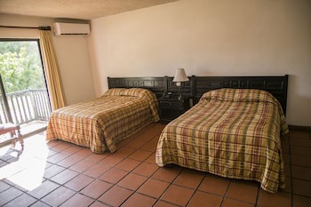 Hotel Playa De Cortes