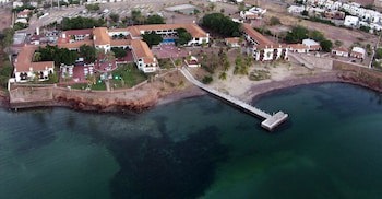 Hotel Playa De Cortes