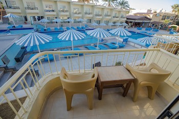 Sand Beach Resort galeri fotoğrafı