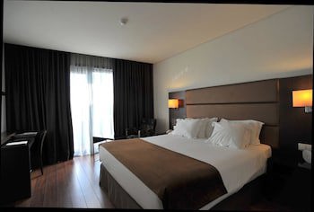 Axis Porto Business & Spa Hotel