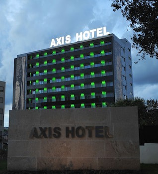 Axis Porto Business & Spa Hotel