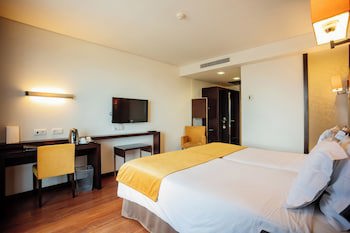Axis Porto Business & Spa Hotel