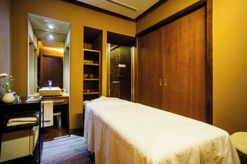 Axis Porto Business & Spa Hotel