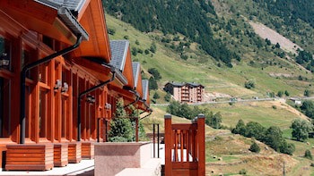 Sport Hotel Village