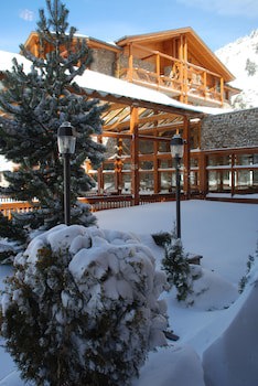 Sport Hotel Village