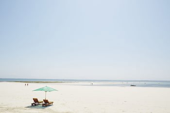 Neptune Village Beach Resort & Spa All Inclusive