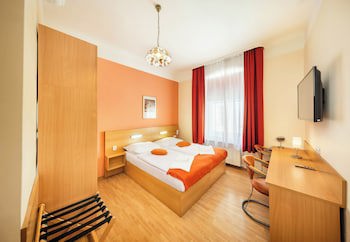 Hotel Golden City Garni
