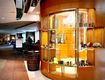 Cosmopolitan Bobycentrum