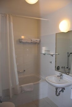 Aparthotel Austria Suites