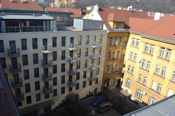 Aparthotel Austria Suites