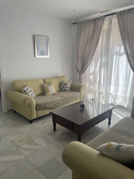 Apartamentos Puerto Sherry