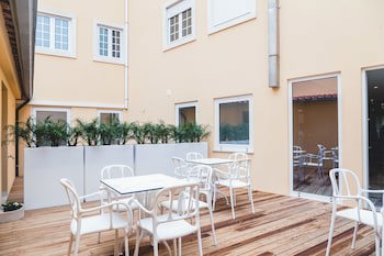 Aveiro Center Hotel