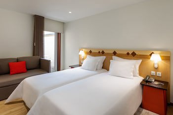 Aveiro Center Hotel