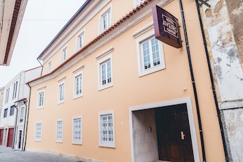 Aveiro Center Hotel