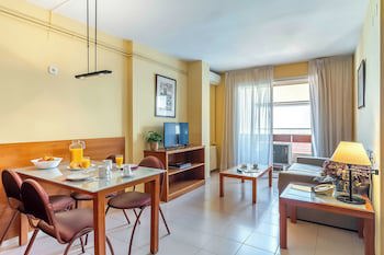 Aparthotel Bertran