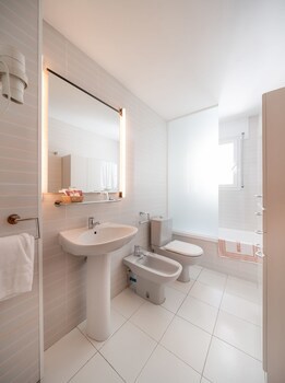 Aparthotel Bertran