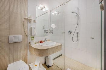 Budapest Airport Hotel Stacio Superior Wellness