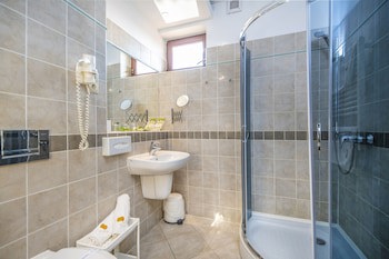 Budapest Airport Hotel Stacio Superior Wellness