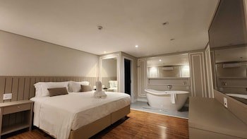Del Rey Quality Hotel